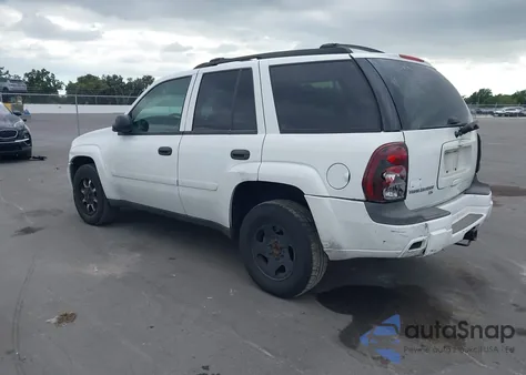 2007 Chevrolet Trailblazer Ls from USA, damaged, VIN 1GNDT13S572182893